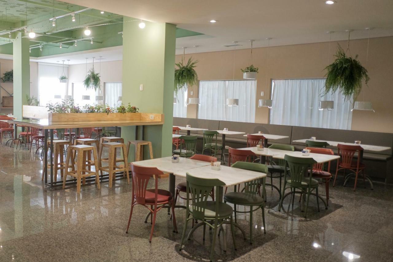 Hotel Nacional Inn Curitiba Santa Felicidade Kültér fotó